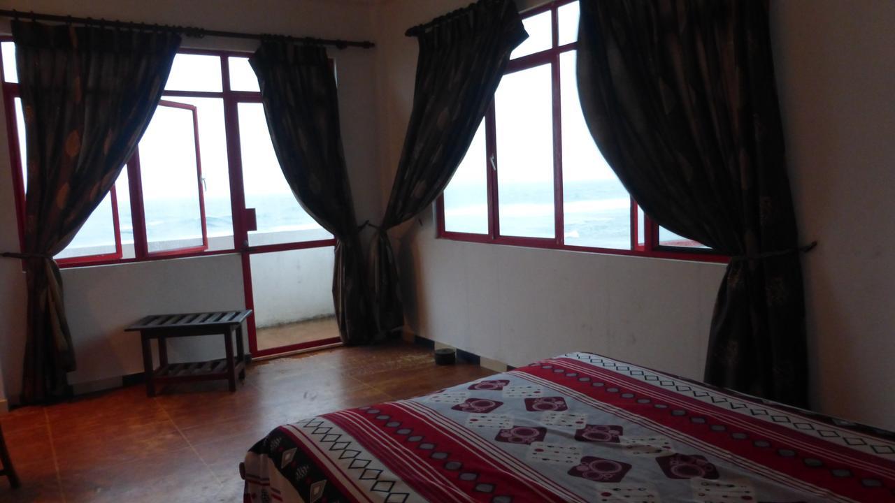 Ocean Reef Hotel 히카두와 외부 사진