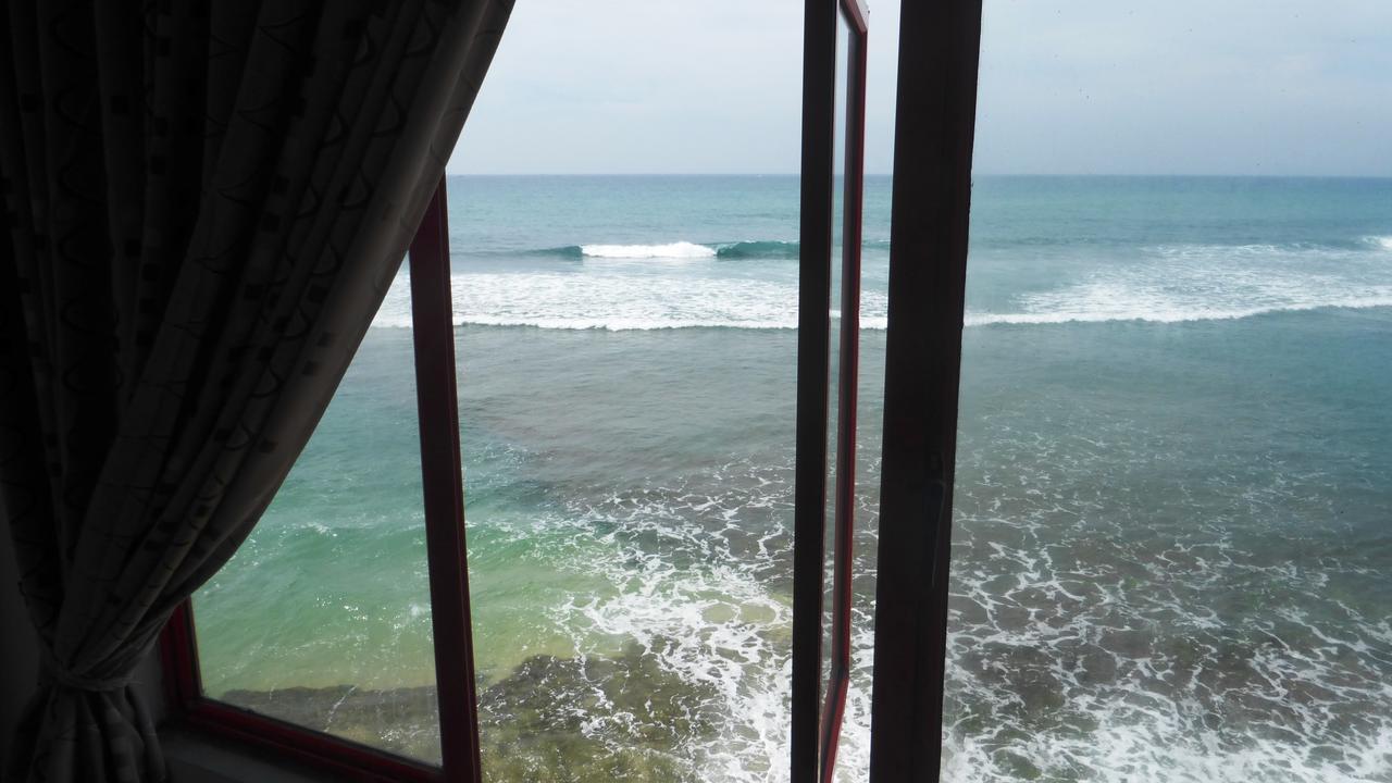 Ocean Reef Hotel 히카두와 외부 사진